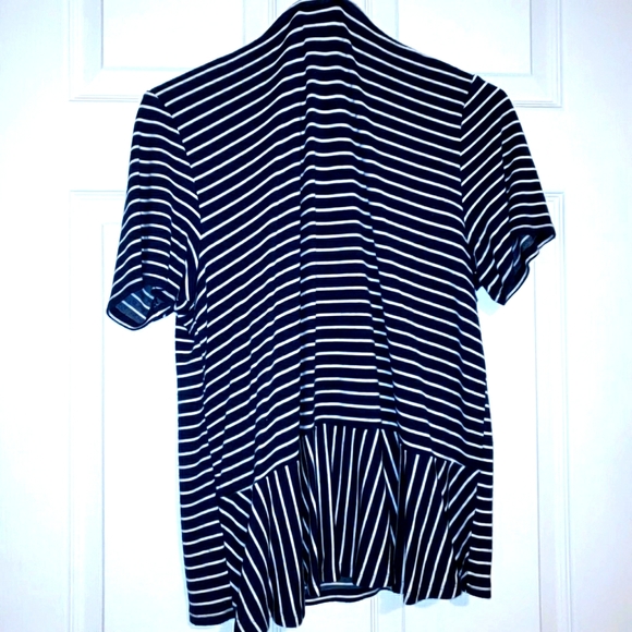 Black and White Striped Pleated Back Blouse - Picture 2 of 2